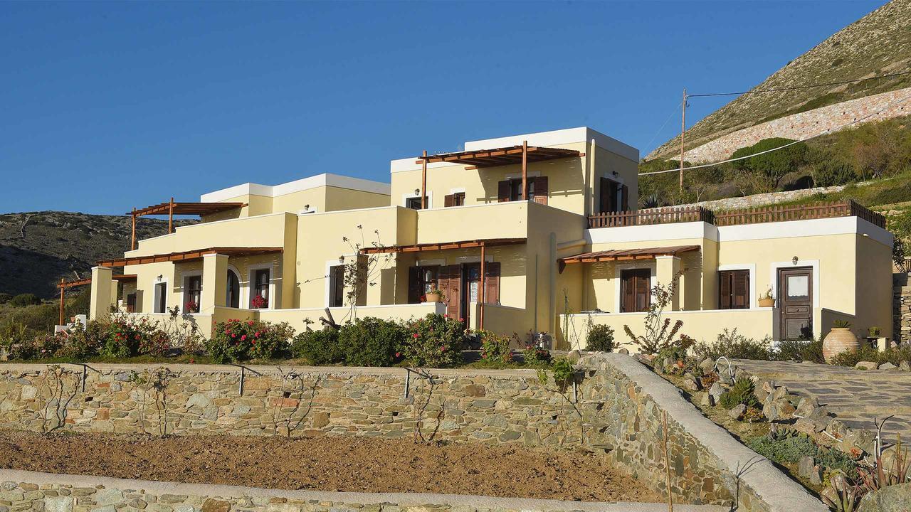 Anemos And Almyra Apartment Kini Екстериор снимка