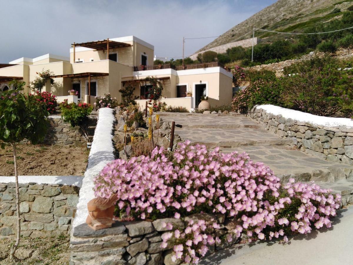 Anemos And Almyra Apartment Kini Екстериор снимка